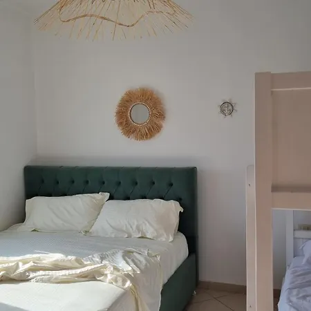 Floor In Albania With Private Rooftop Sleeps 8 To 10 Apartman Golem
